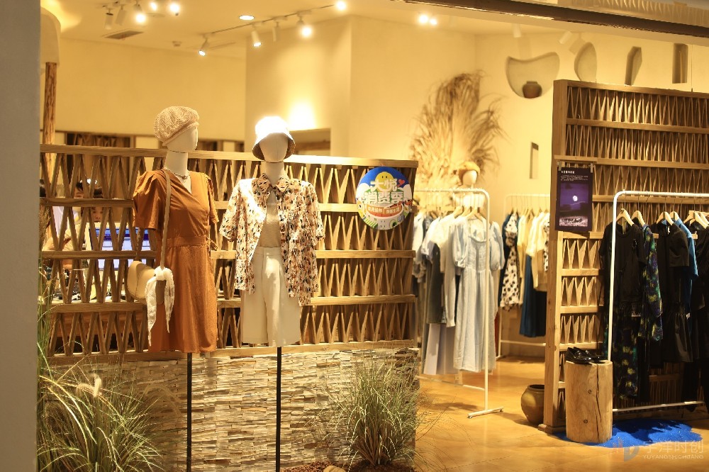 个性复古服装店装修案例